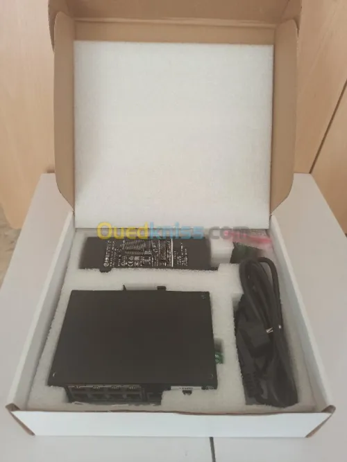 NVR 32 Channel 4k H.256 4HDD / 10 TB