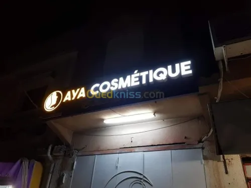 Tout type de Panneaux publicitaires  