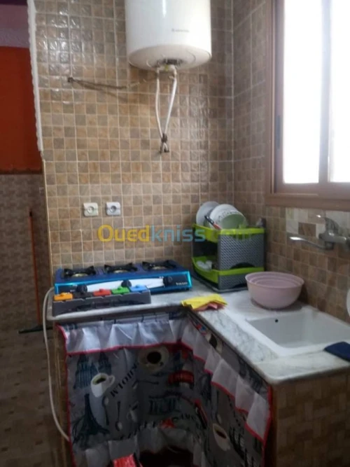 Location vacances Niveau De Villa F2 Alger Ain taya