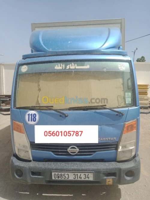 Nissan Capstar