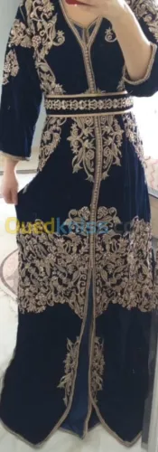 Caftan 2 pièce état neuf 