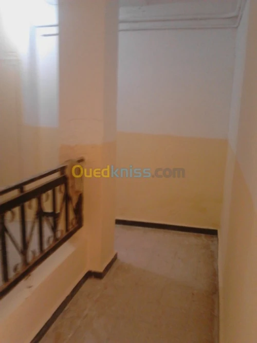 Location Appartement F2 Alger Draria