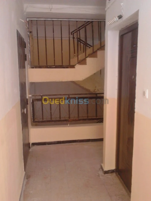 Location Appartement F2 Alger Draria