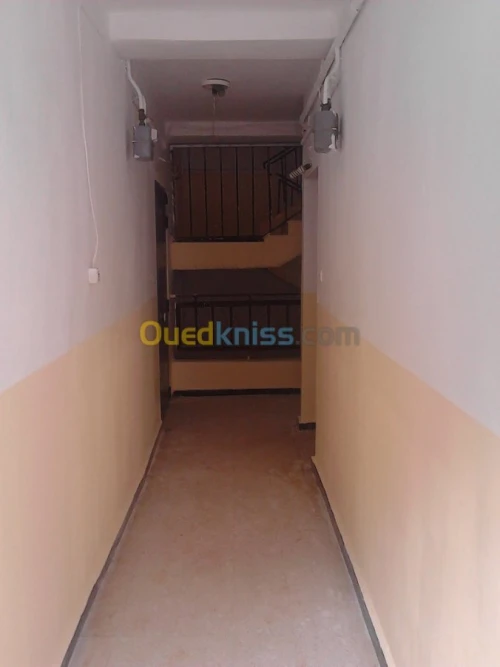 Location Appartement F2 Alger Draria