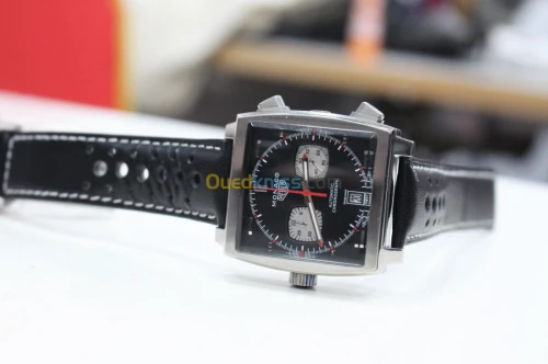 Montres homme TAG HEUER Monaco Noire 