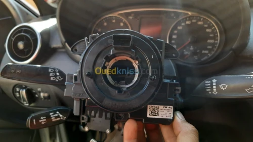 Tresse automobile 208 ibiza polo 207 .