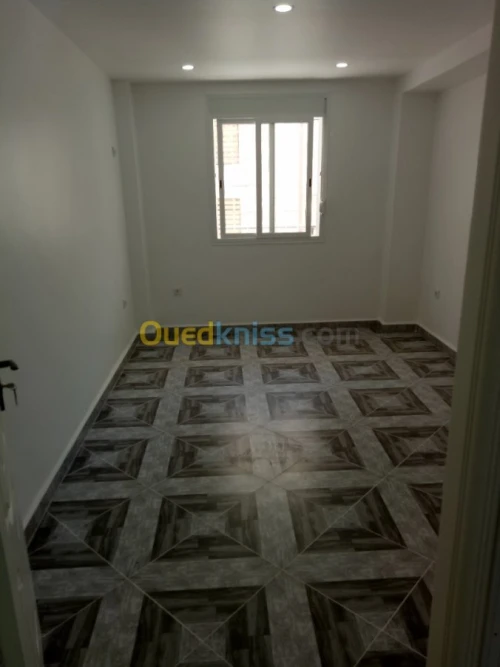 Location Appartement F3 Bejaia Akbou