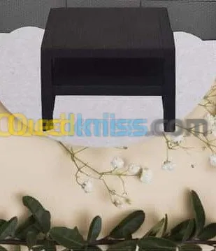 Table plastique