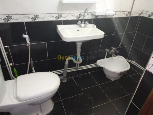 Location Tipaza Cherchell