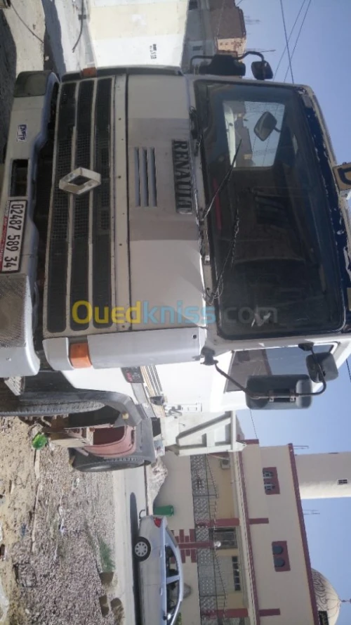 RENAUT R340