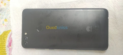 Huawei Huawei y9 2018
