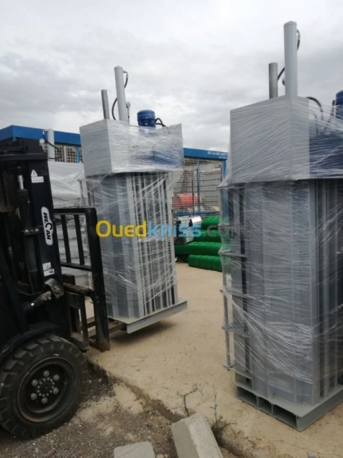 PRESSE À BALLE HYDRAULIQUE 08 À 50 TN