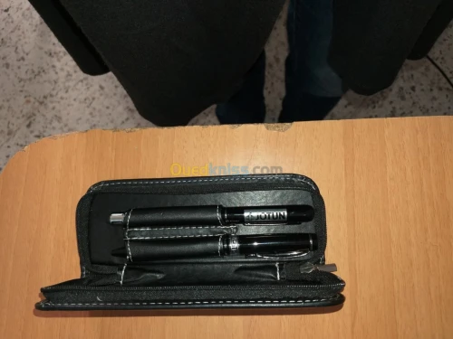 AGENCE DE COMMUNICATION & PUBLICITE