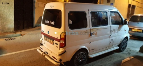 DFSK mini bus