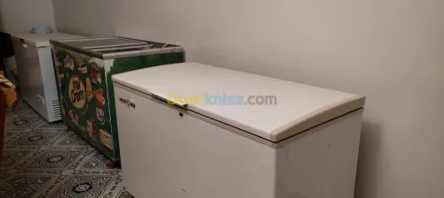 Location chaises, table, congélateurs