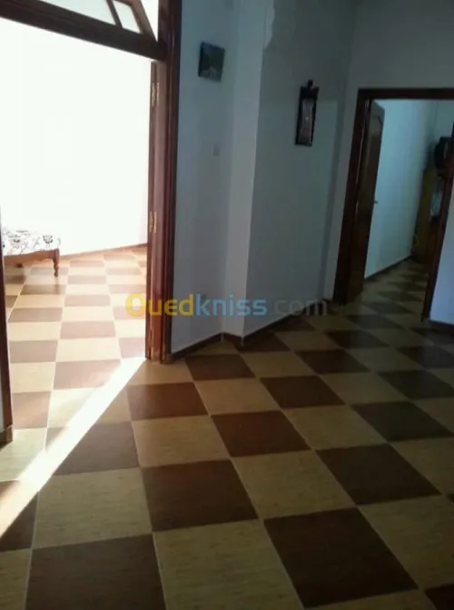 Location Niveau De Villa Jijel El aouana