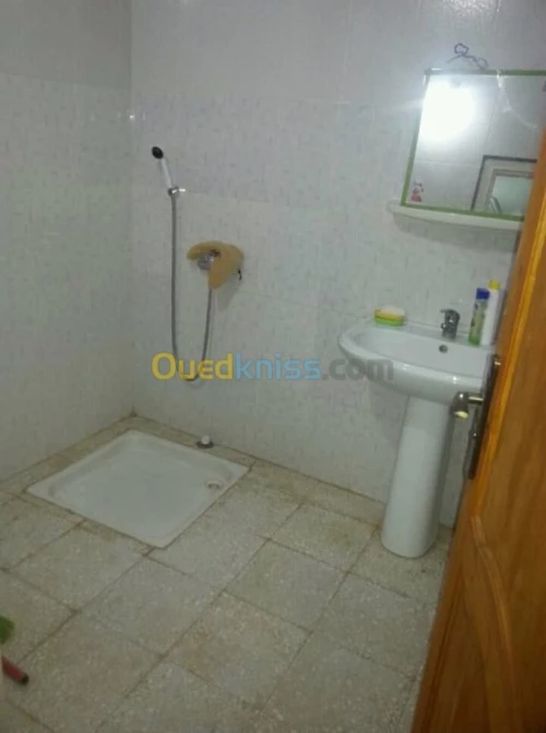 Location Niveau De Villa Jijel El aouana