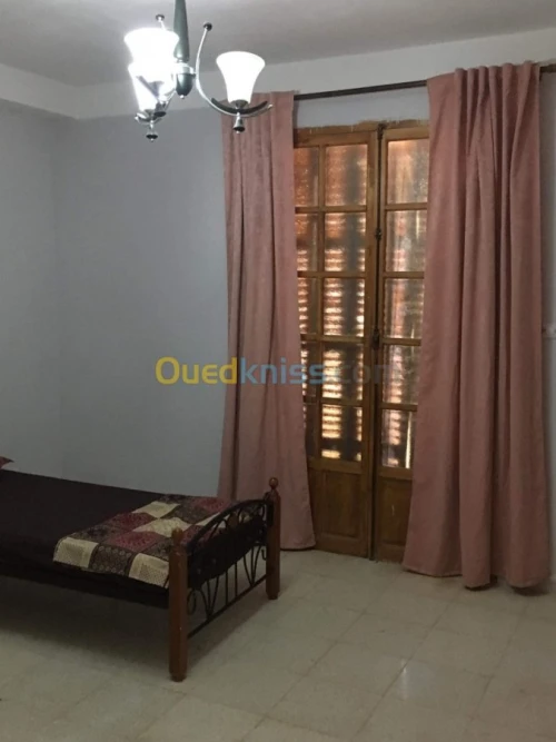 Location vacances Niveau De Villa F3 Boumerdes Djinet
