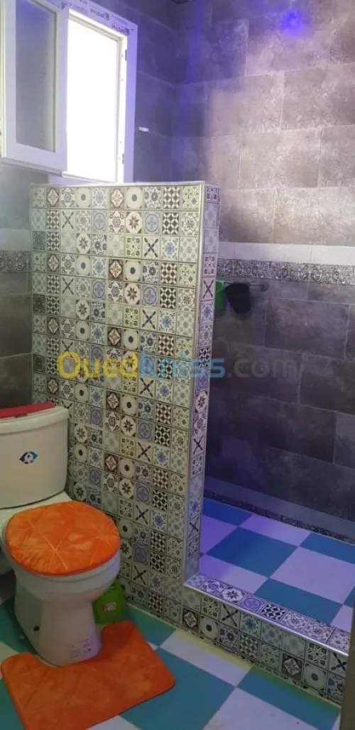 Location vacances Appartement F3 Tipaza Bou haroun