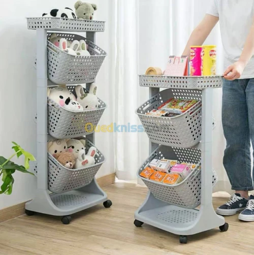 Étagère Et Panier De Légumes 