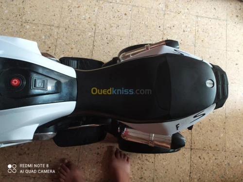 Moto electrique pour enfants
