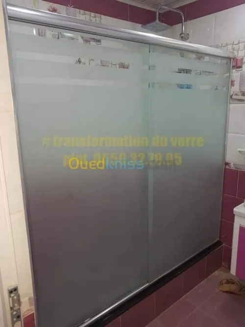 Douche à l'italienne en verre 