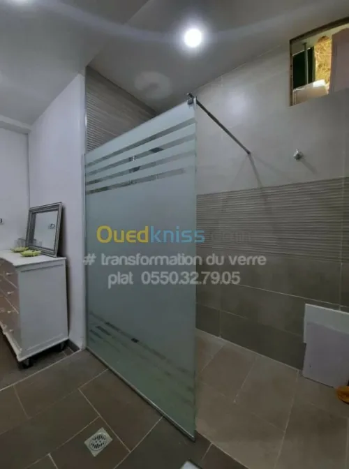 Douche à l'italienne en verre 