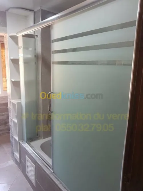 Douche à l'italienne en verre 