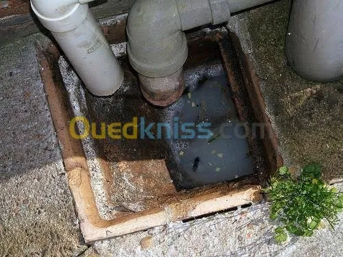 Débouchage conduite vidange fosse alge