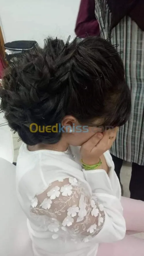 حلاقة النساء+ماشطة+كراء فساتين الاعراس