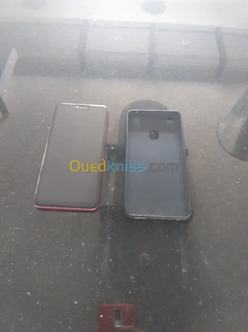 Oppo F7