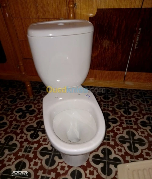 Toilette ,lave main,lave cuisine gros 