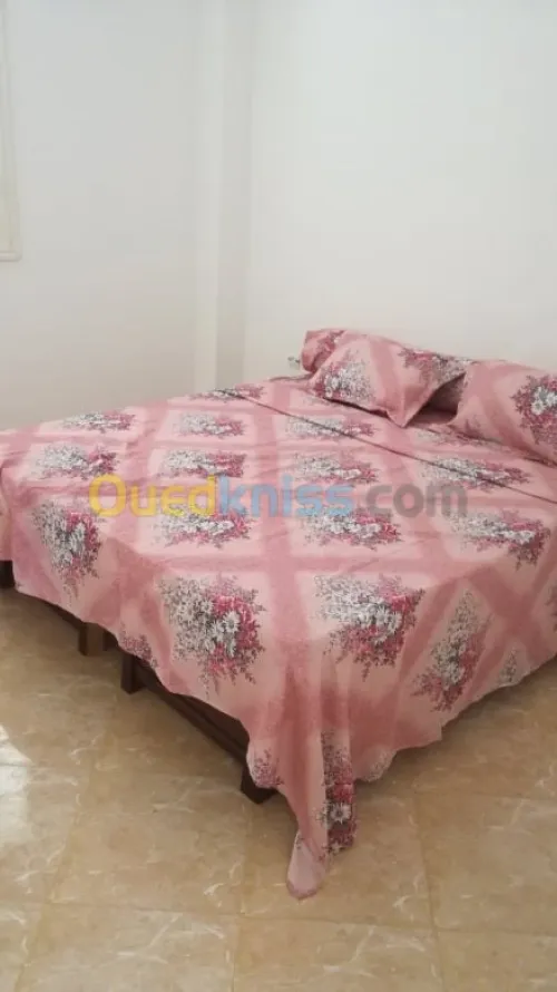 Location vacances Appartement F3 Mostaganem Mostaganem