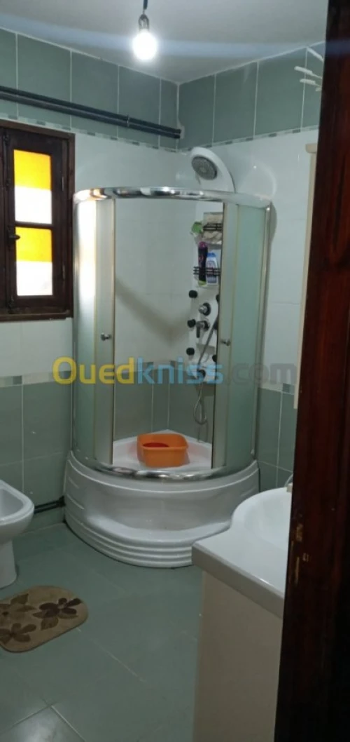 Location vacances Appartement F3 Alger Cheraga