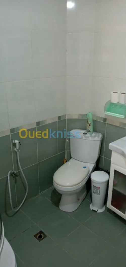 Location vacances Appartement F3 Alger Cheraga