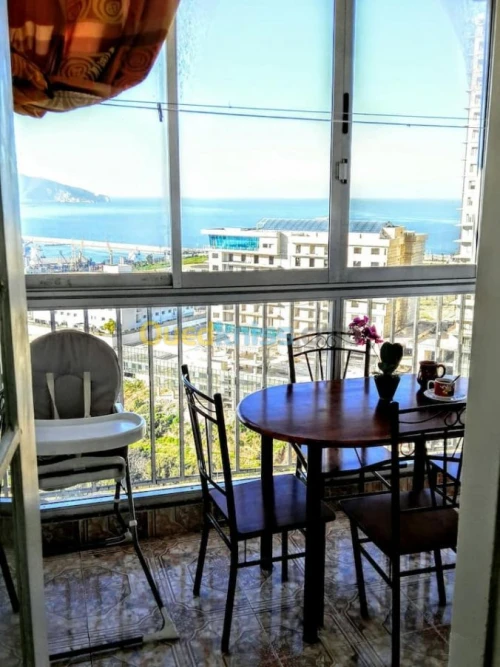 Location vacances Appartement F4 Oran Oran