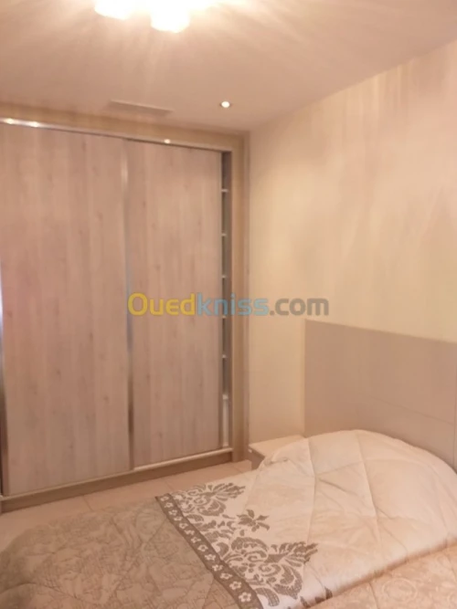 Location Appartement F4 Alger Hydra