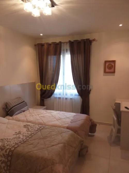 Location Appartement F4 Alger Hydra