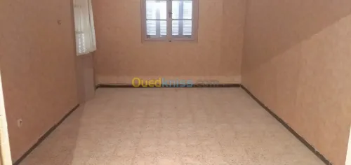 Location Appartement F4 Mostaganem Sidi ali