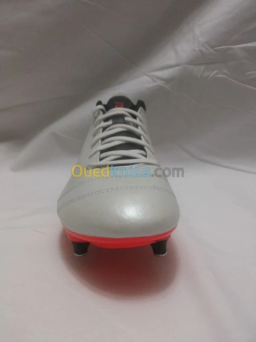 Soulier de football Puma One 17.4 SG