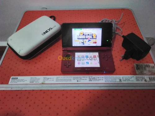 Nintendo 3DS flashé avec carte mémoire