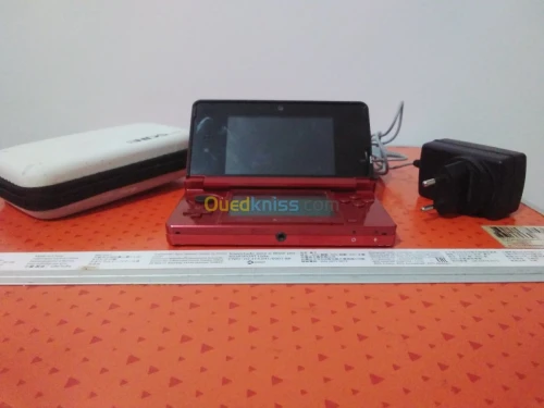 Nintendo 3DS flashé avec carte mémoire