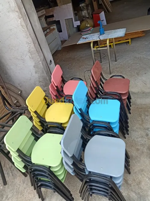 Table d'enfants 