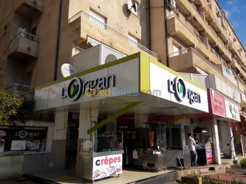 Fabrication de panneaux publicitaires