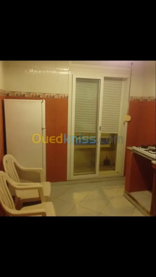 Location Appartement F2 Oran Ain el turck