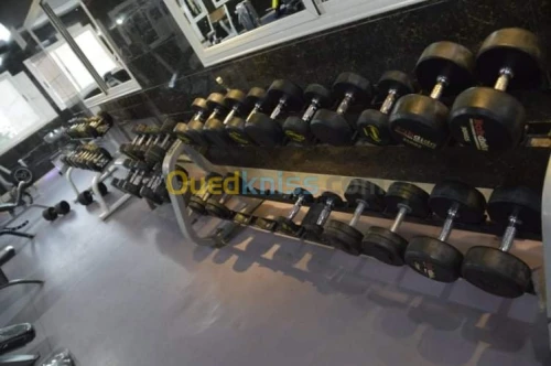 Matériel de musculation très propre 