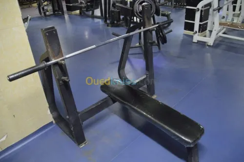 Matériel de musculation très propre 