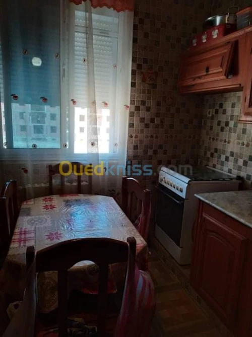 Location Appartement F5 Constantine El khroub