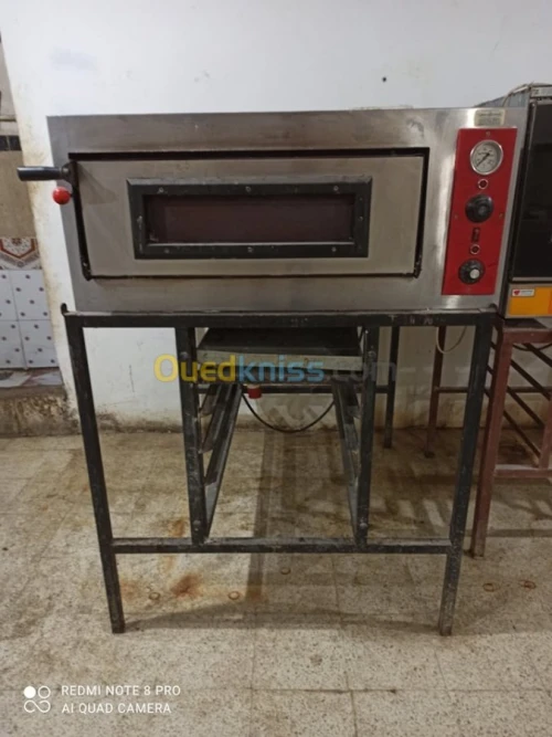 four ventilé /2 four pizza 