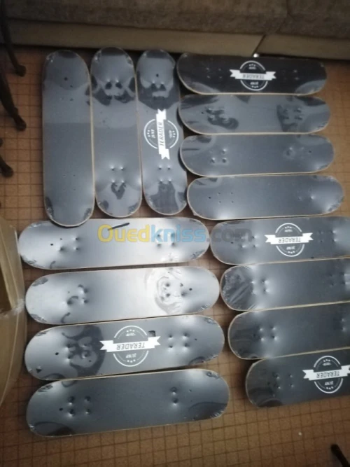 Skateboard